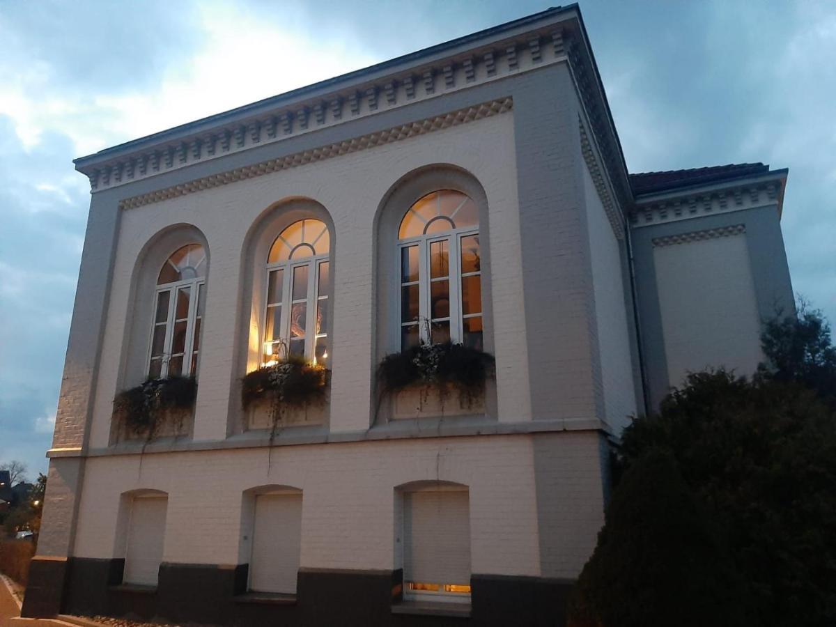 Wohnen Im Alten Amtsgericht Im Herzen Von クサンテン エクステリア 写真